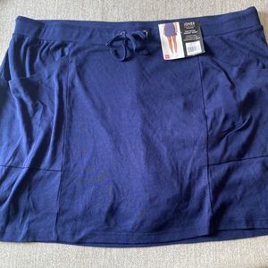 Jones New York blue Patch Pocket Skort Size XXL. NWT.